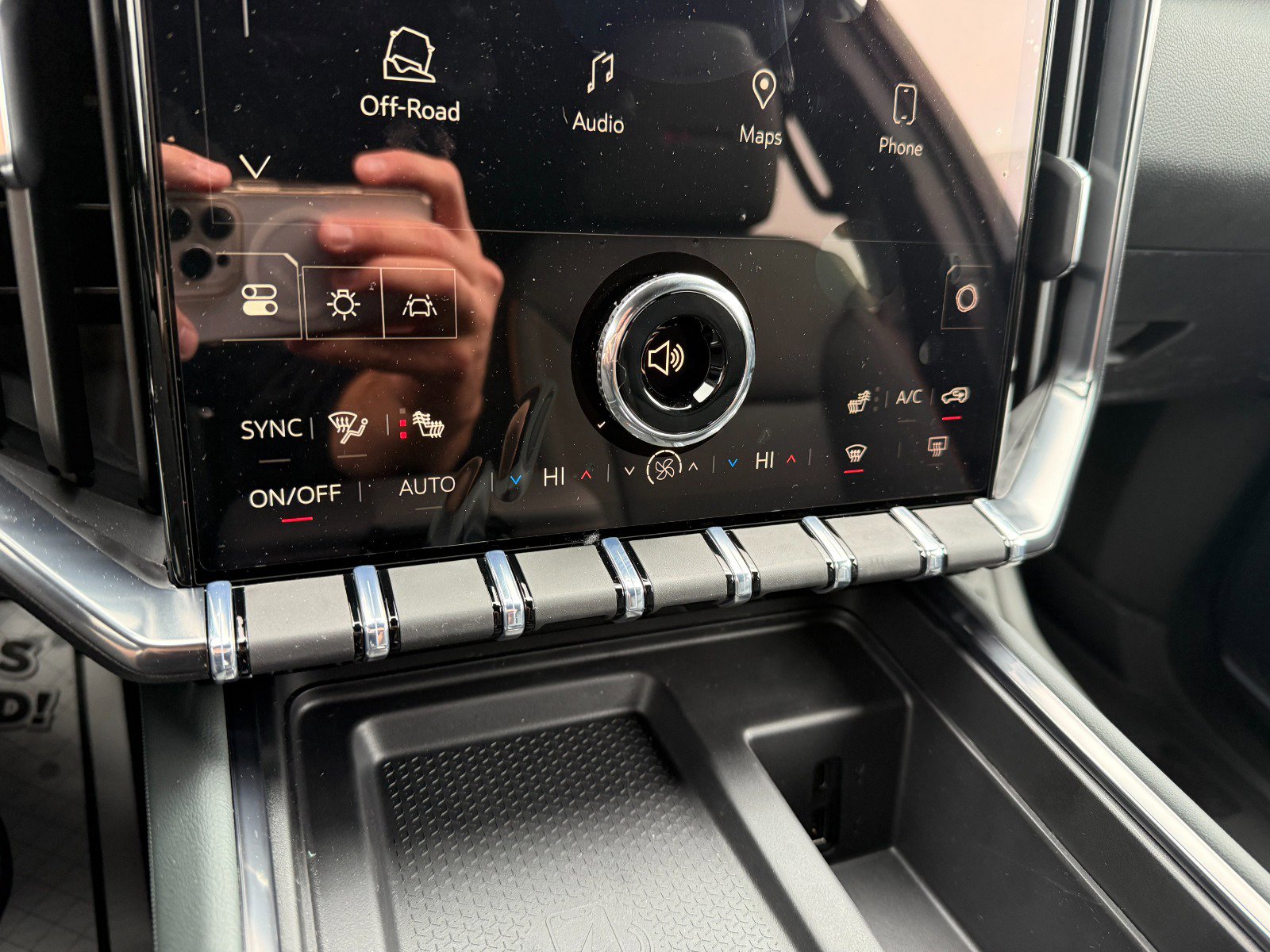 New 2026 GMC Acadia AT4 w/ LPO, Floor Liner Package image 35