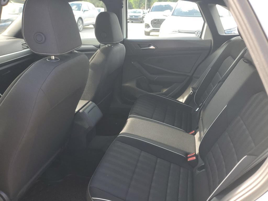 Certified 2024 Volkswagen Jetta Sport FWD image 17
