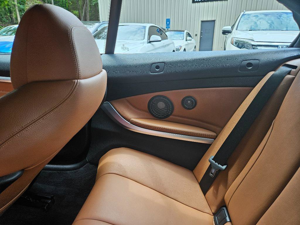 Used 2016 BMW 428i xDrive Convertible image 21