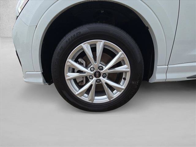 Used 2025 Audi Q3 2.0T Premium AWD/4WD image 25