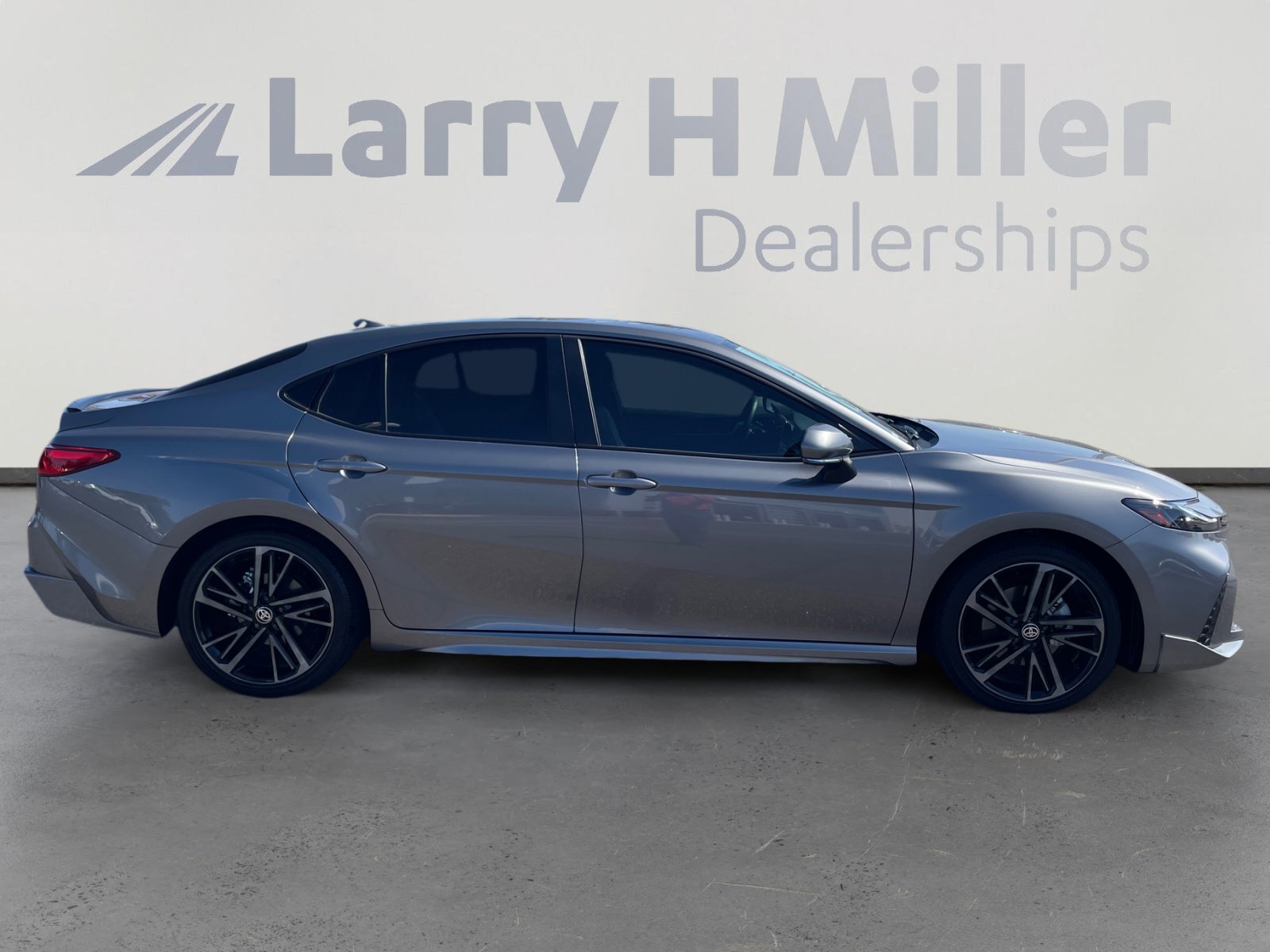 Certified 2025 Toyota Camry XSE FWD image 6