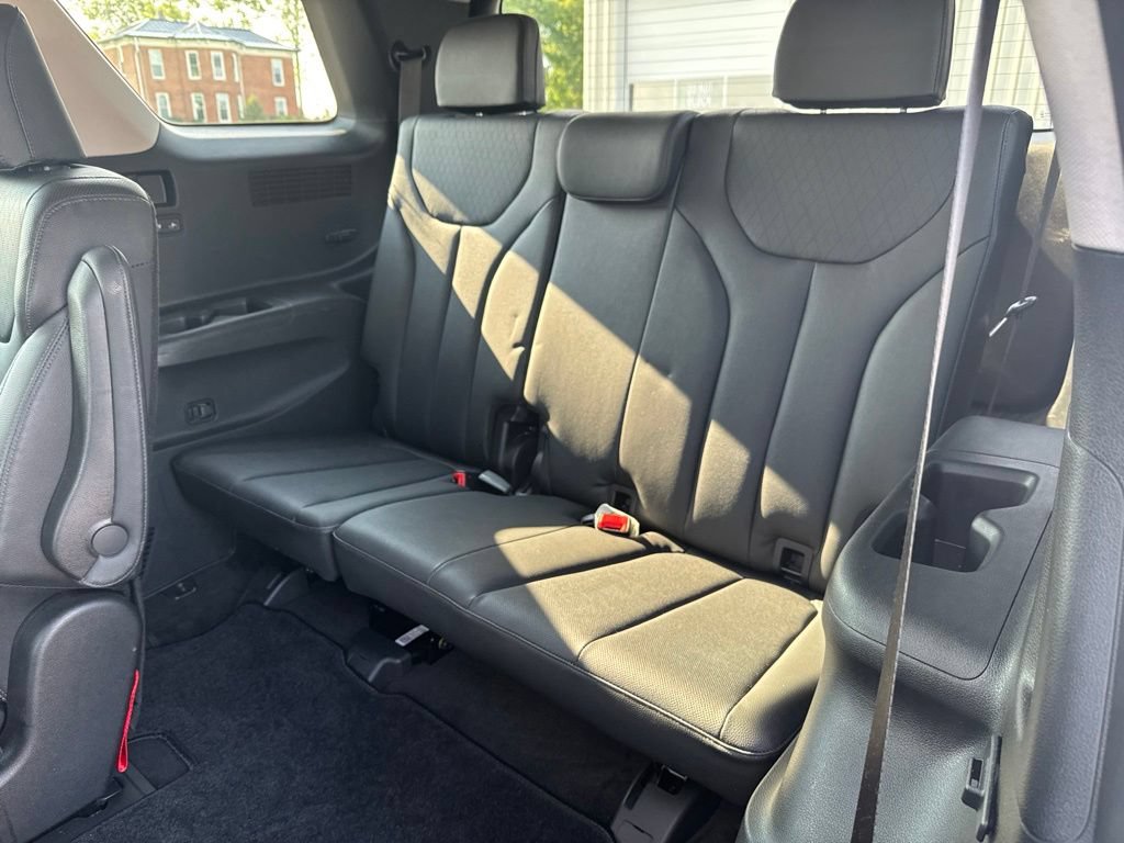 Used 2022 Hyundai Palisade SEL w/ Premium Package FWD image 34