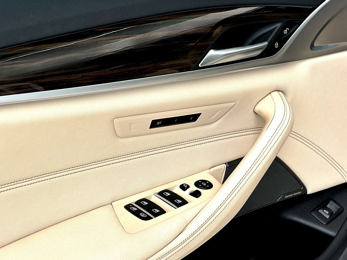 Certified 2023 BMW 530i w/ Executive Package RWD image 11