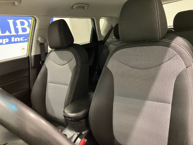 Used 2018 Kia Soul + FWD image 32
