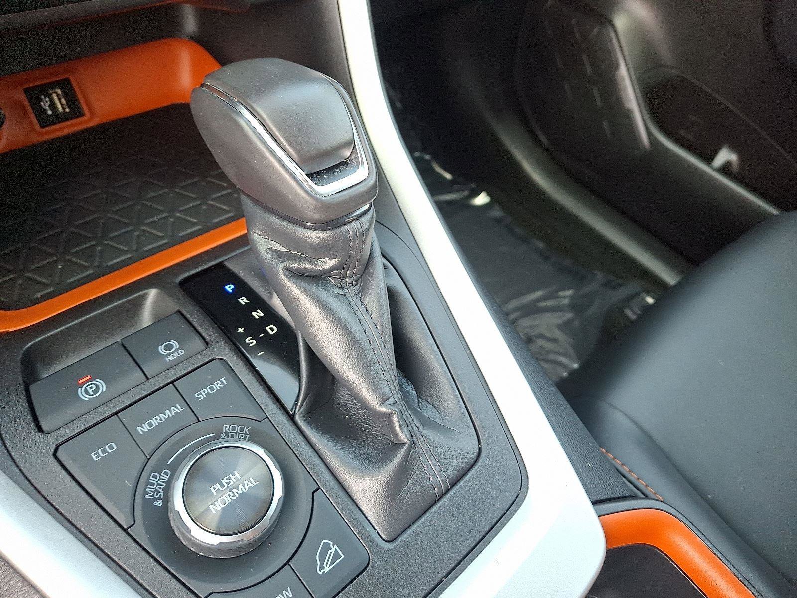 Used 2024 Toyota RAV4 Adventure image 14