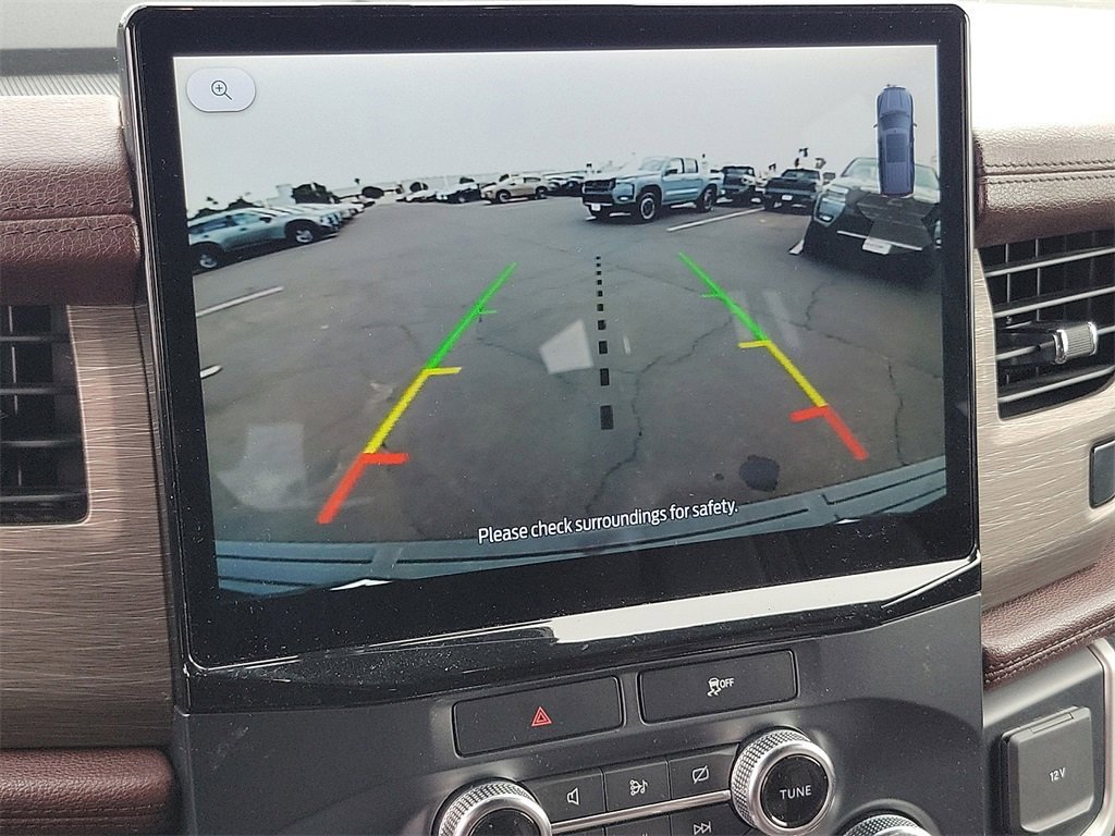 Used 2022 Ford Expedition Max Limited image 11