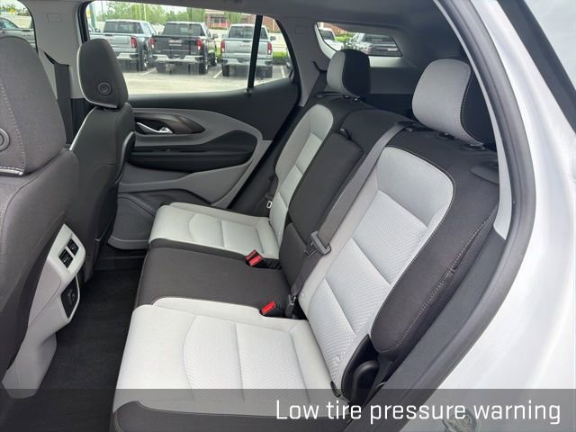 Used 2023 GMC Terrain SLE w/ Driver Convenience Package FWD image 21