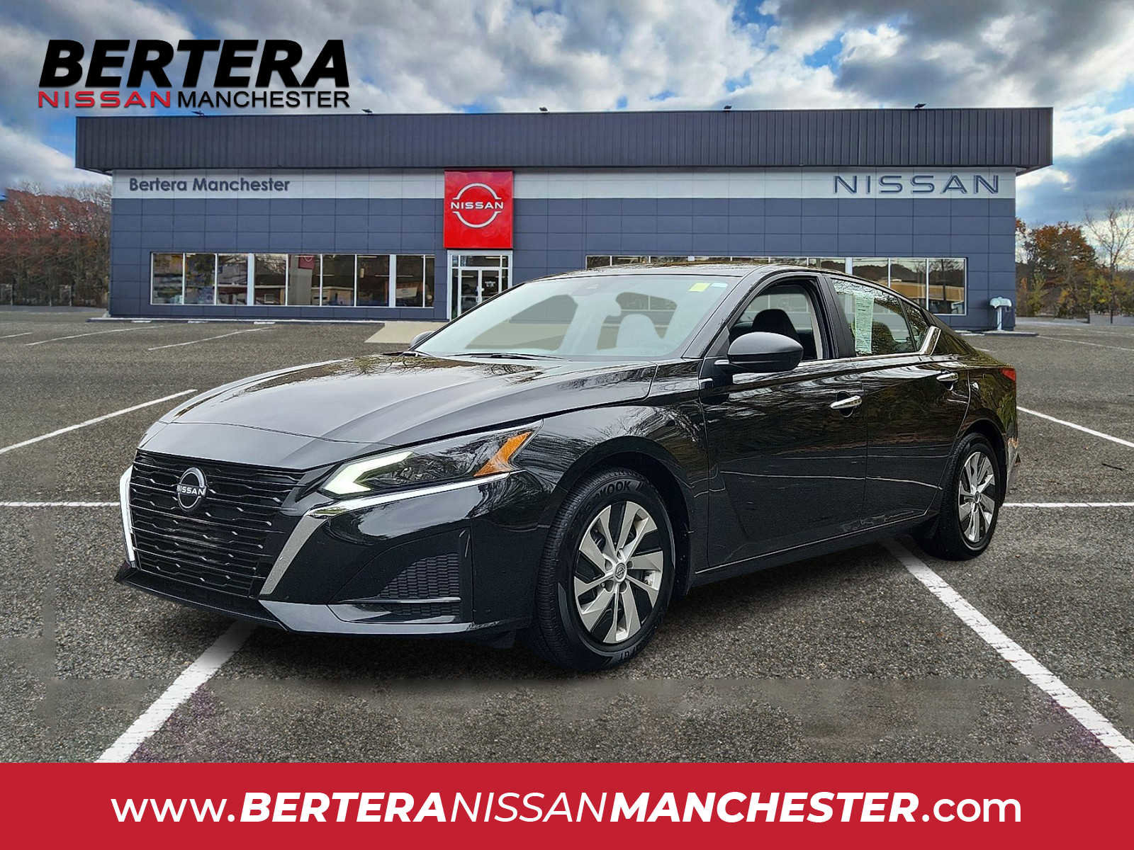 Certified 2024 Nissan Altima 2.5 S image 1