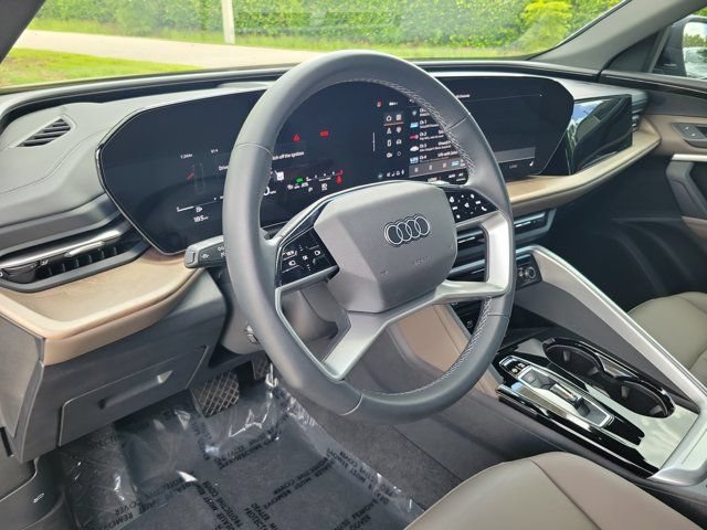 Certified 2025 Audi Q5 Premium w/ Convenience Package AWD/4WD image 17