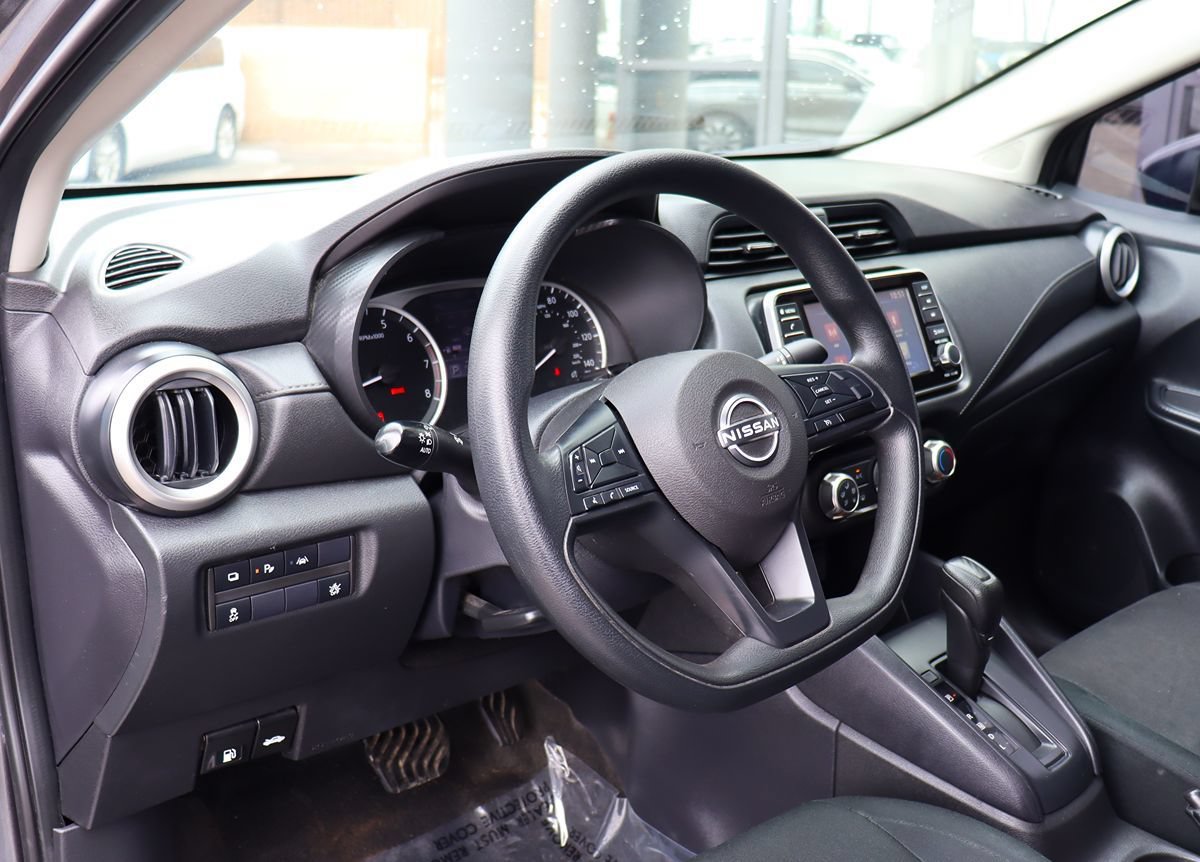 Used 2024 Nissan Versa S w/ Trunk Package FWD image 39
