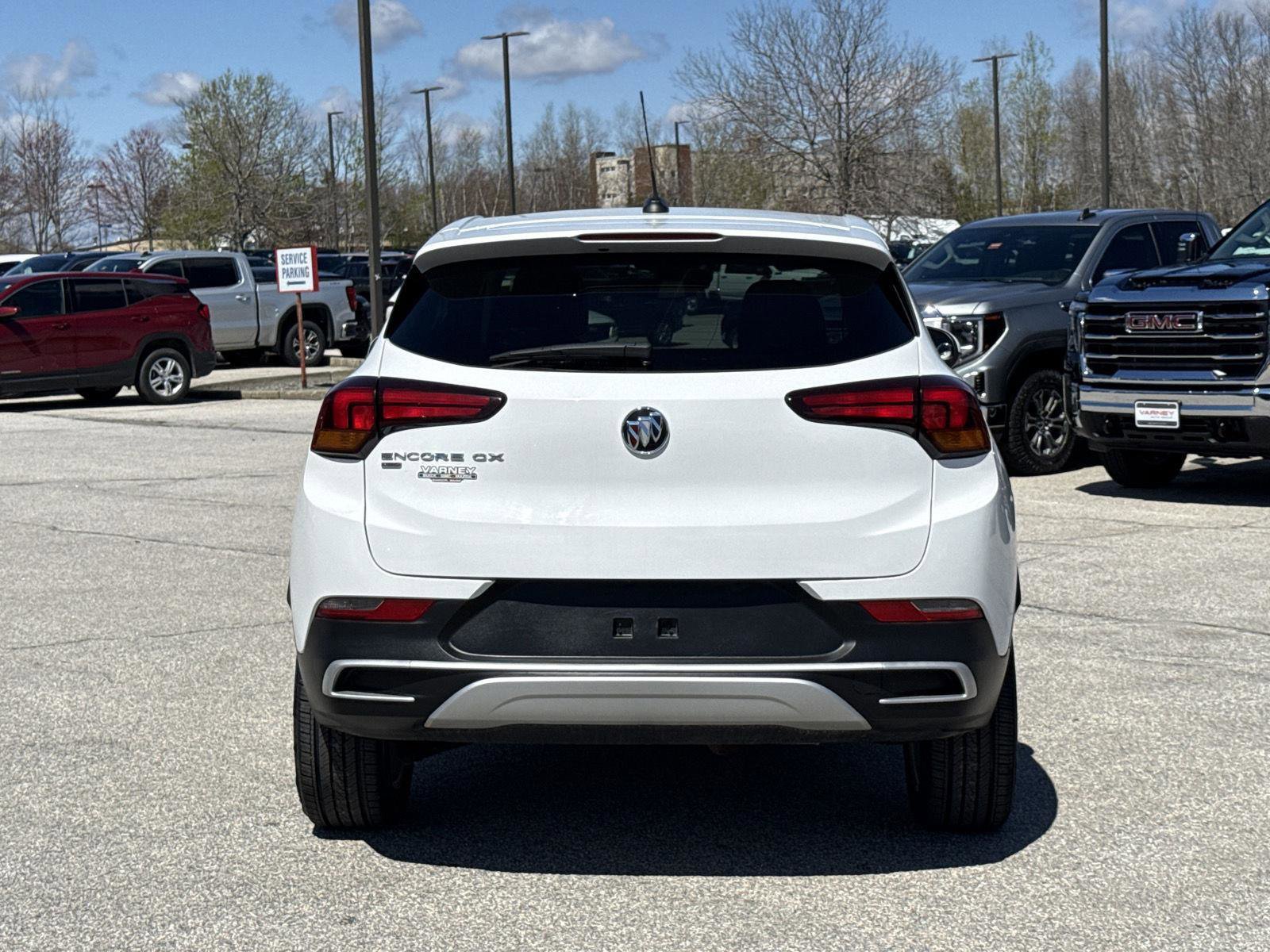 Used 2022 Buick Encore GX Preferred w/ Cold Weather Comfort Package AWD/4WD image 7