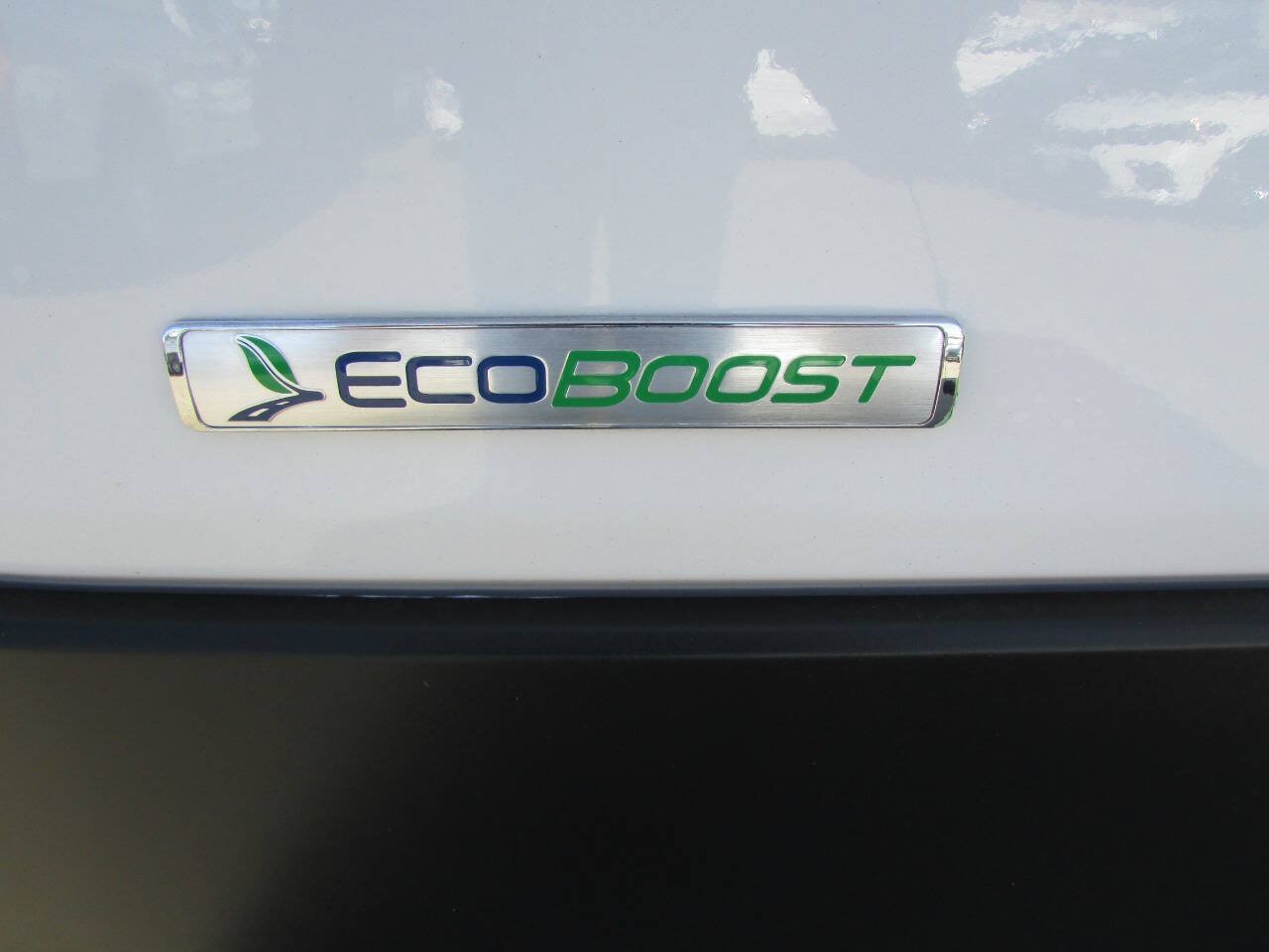 Used 2023 Ford Transit 150 Medium Roof RWD image 6