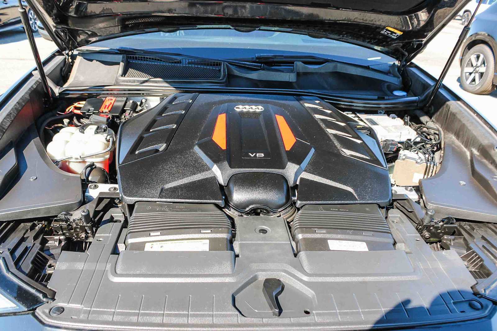 Used 2021 Audi SQ8 Prestige w/ Prestige Package image 23