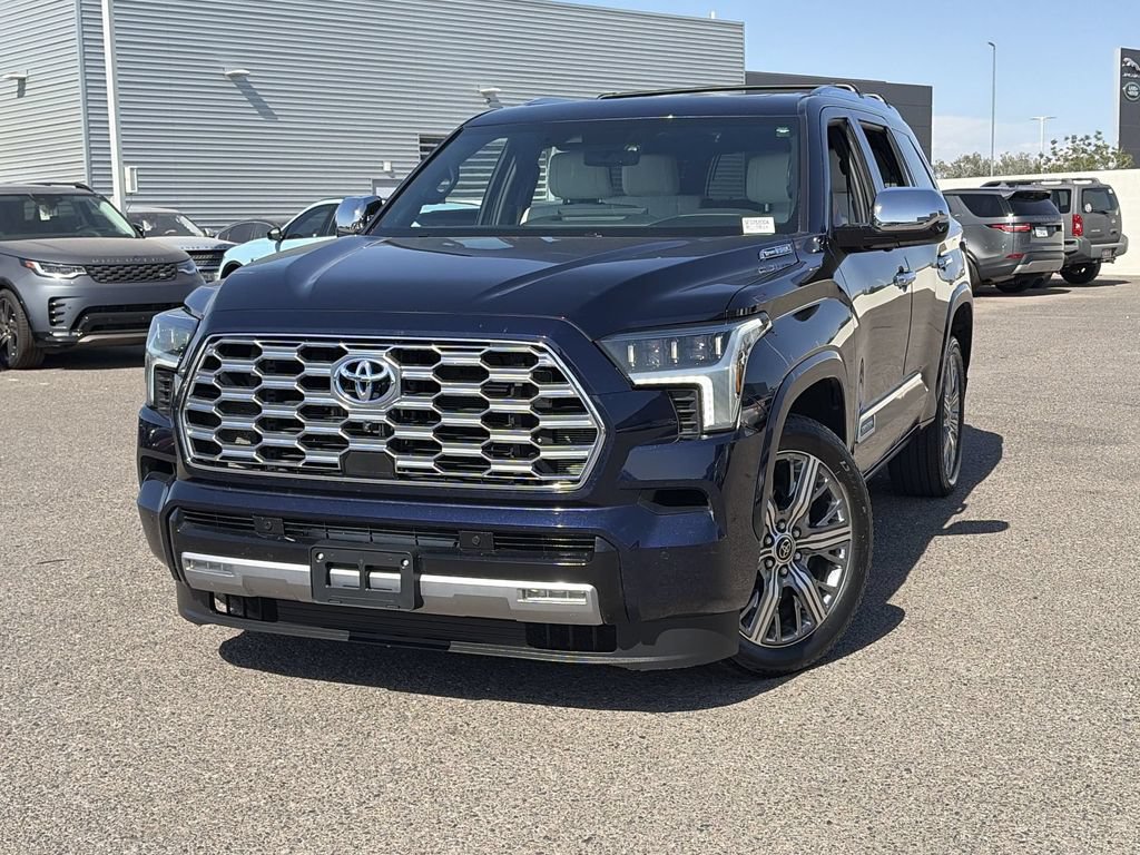 Used 2024 Toyota Sequoia Capstone AWD/4WD image 4
