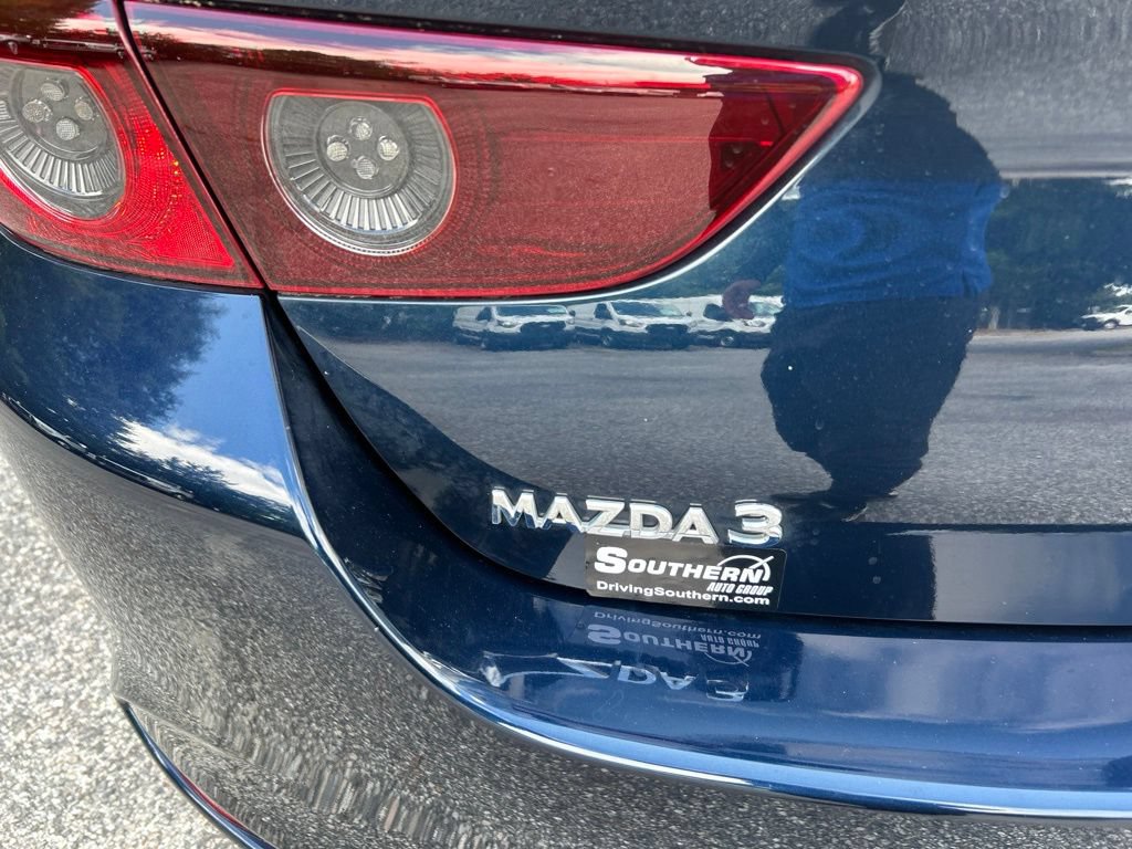 Used 2021 MAZDA MAZDA3 s FWD image 11