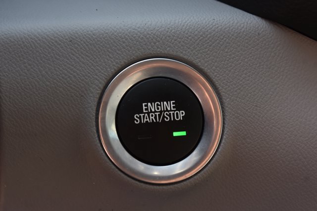 Used 2023 GMC Terrain SLT FWD image 29
