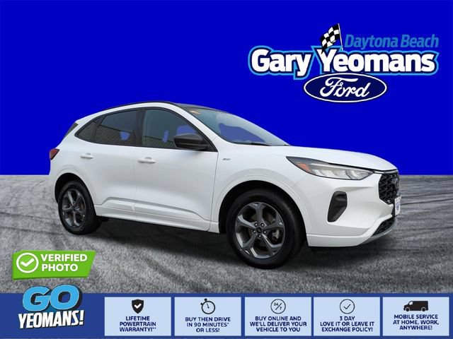Used 2023 Ford Escape ST-Line AWD/4WD image 1