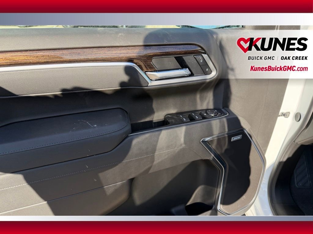New 2026 GMC Sierra 1500 Elevation w/ Elevation Premium Package AWD/4WD image 12
