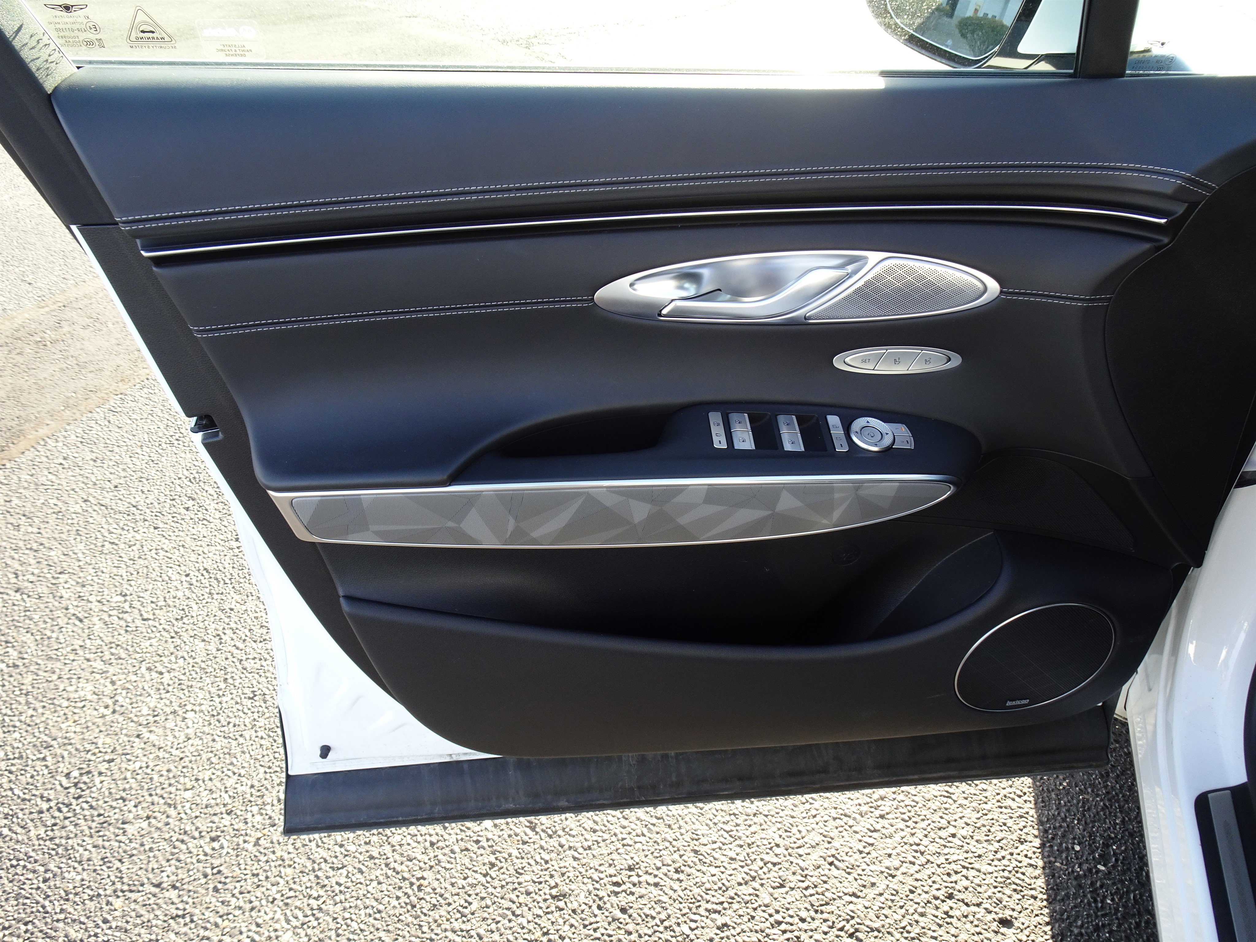 New 2025 Genesis GV70 3.5T Sport w/ Sport Advanced Package image 11