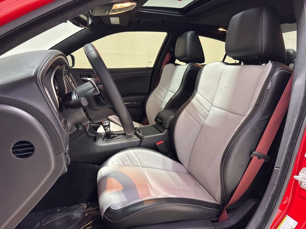 Used 2023 Dodge Charger SRT Hellcat w/ Harman/Kardon Audio Group image 7