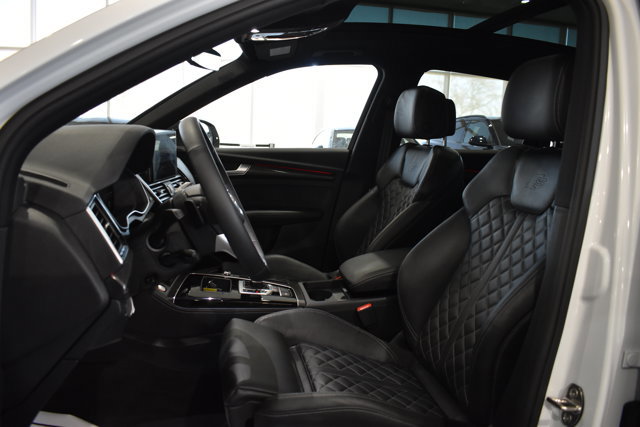 Used 2025 Audi SQ5 Premium Plus w/ Premium Plus Package image 29