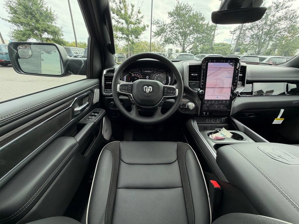 New 2026 RAM 1500 Laramie AWD/4WD image 13