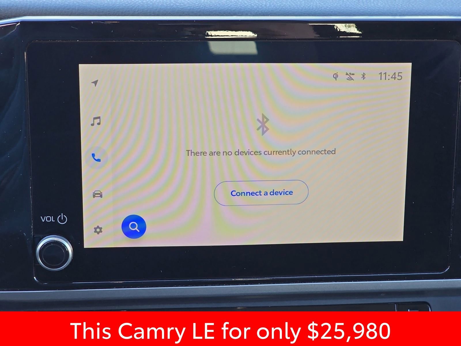 Used 2025 Toyota Camry LE image 28