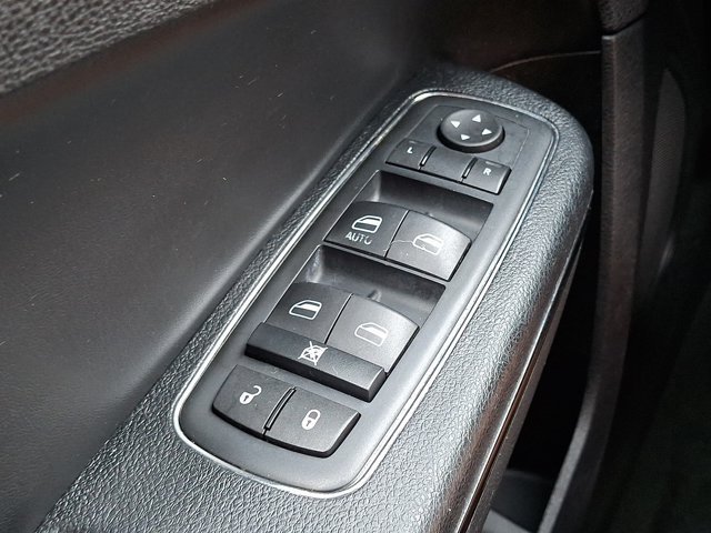 Used 2015 Chrysler 300 S AWD/4WD image 30