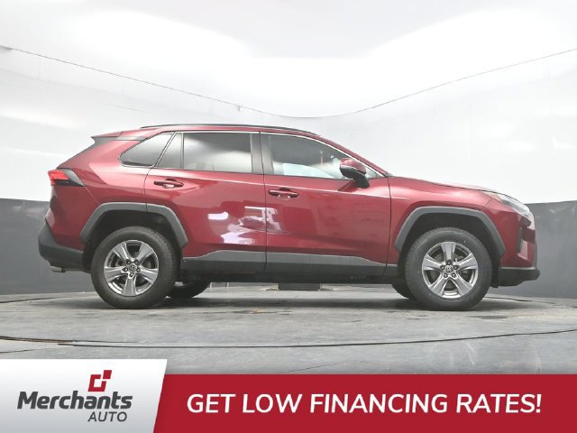 Used 2022 Toyota RAV4 XLE FWD image 43