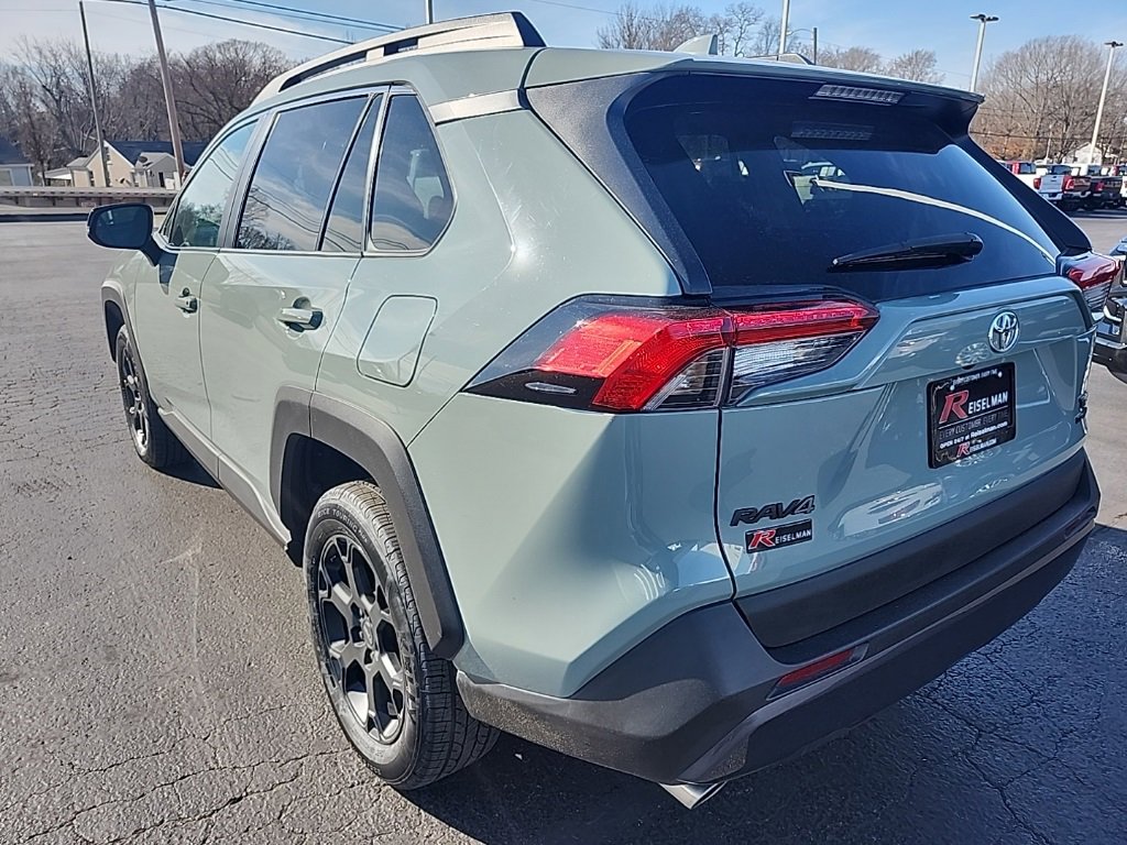 Used 2020 Toyota RAV4 TRD Off-Road image 5
