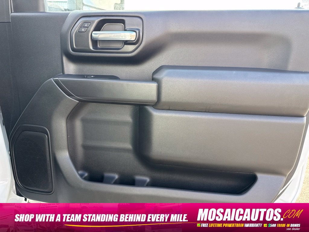 Used 2026 Chevrolet Silverado 2500 W/T w/ Snow Plow Prep/Camper Package AWD/4WD image 9