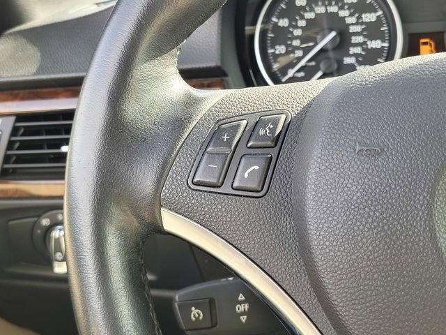 Used 2012 BMW 328i Convertible RWD image 19