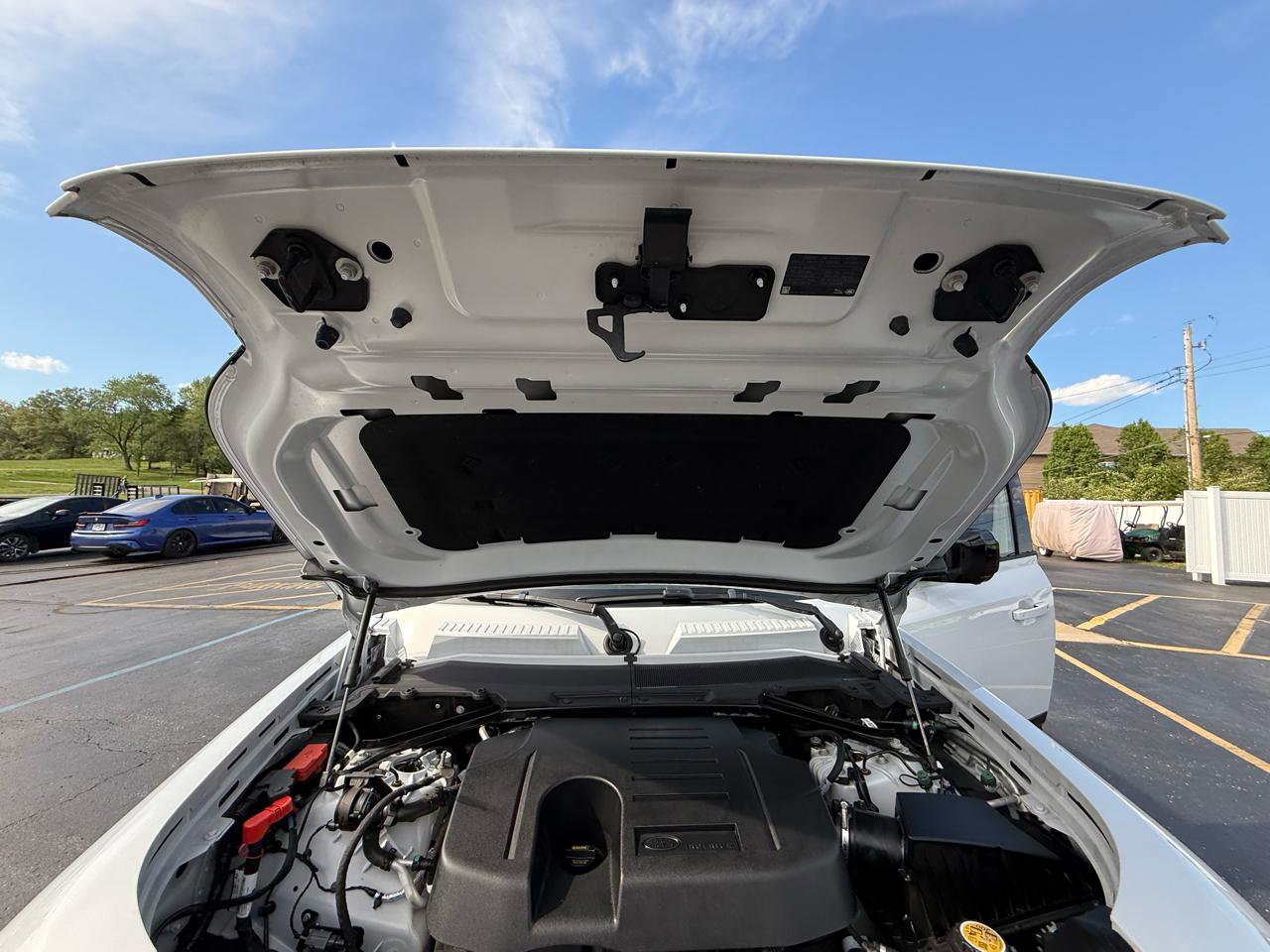 Used 2023 Land Rover Defender 110 X-Dynamic SE image 48