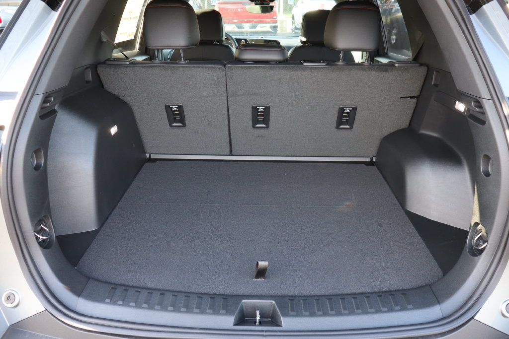 New 2027 Chevrolet Equinox RS w/ Safety and Technology Package AWD/4WD image 27