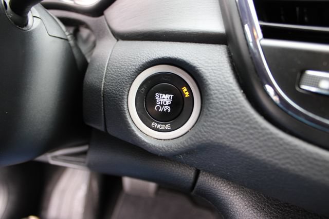 Used 2015 Chrysler 200 S FWD image 16