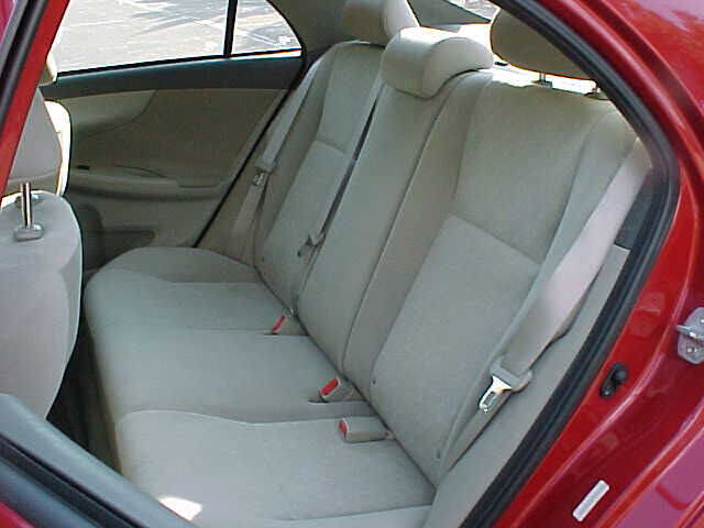 Used 2009 Toyota Corolla LE w/ All Weather Guard Pkg image 9