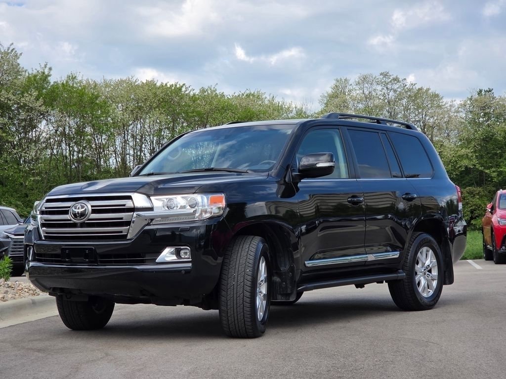 Used 2017 Toyota Land Cruiser AWD/4WD image 21