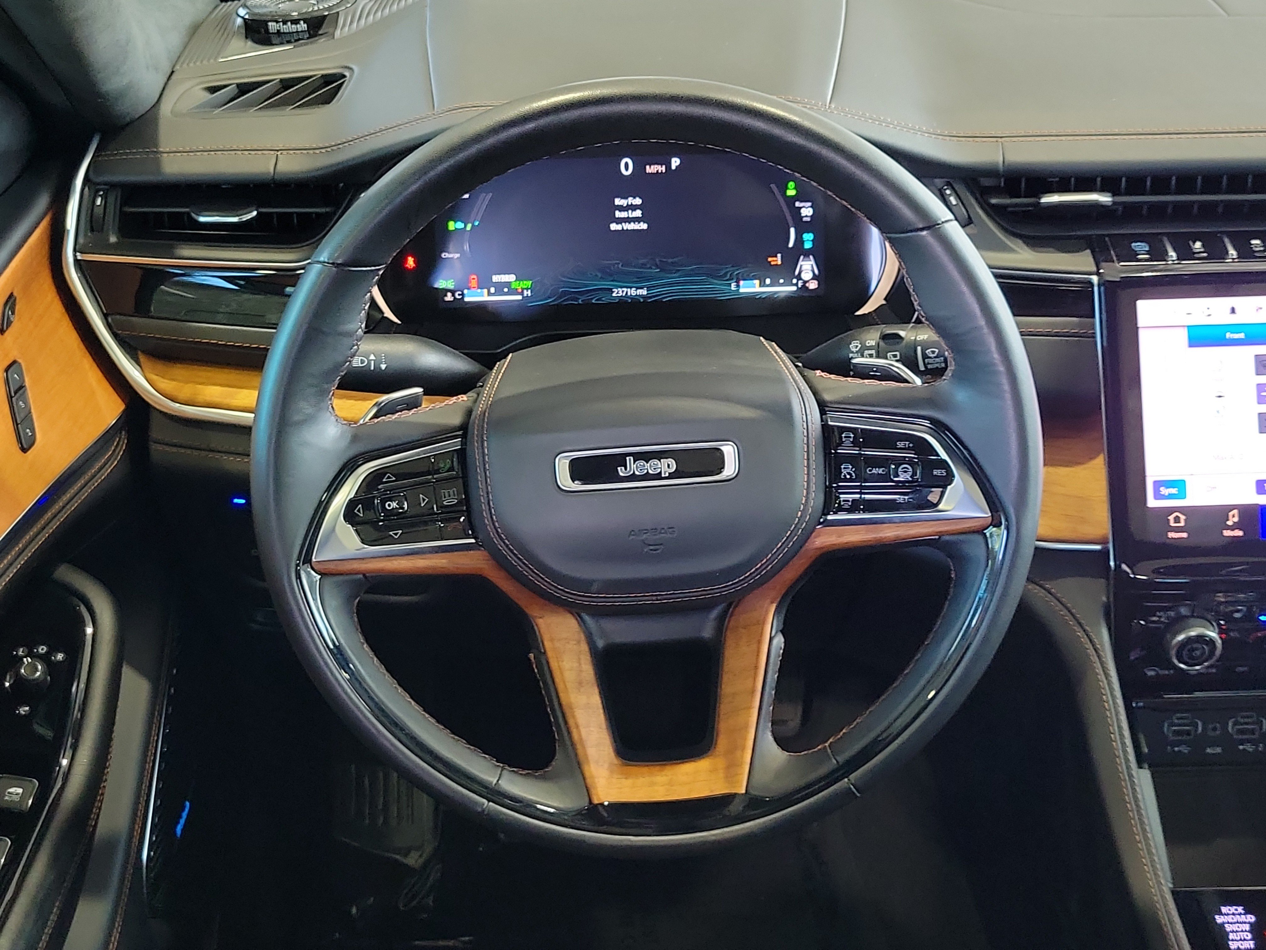 Certified 2022 Jeep Grand Cherokee Summit AWD/4WD image 14