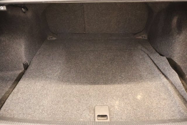 Used 2014 Volkswagen Passat 2.5 S FWD image 21