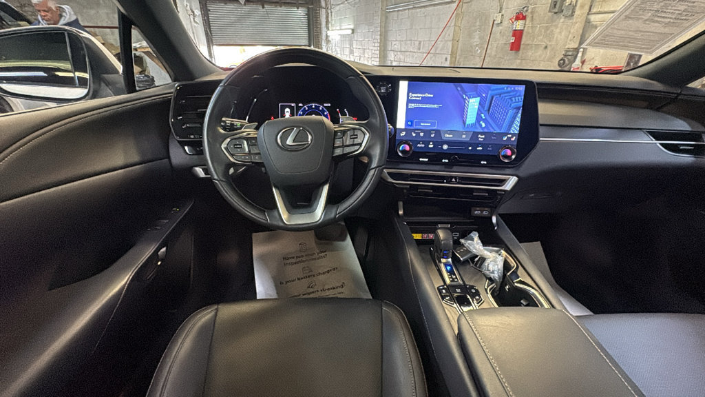 Used 2023 Lexus RX 350 Premium w/ Accessory Package (Z1) AWD/4WD image 29
