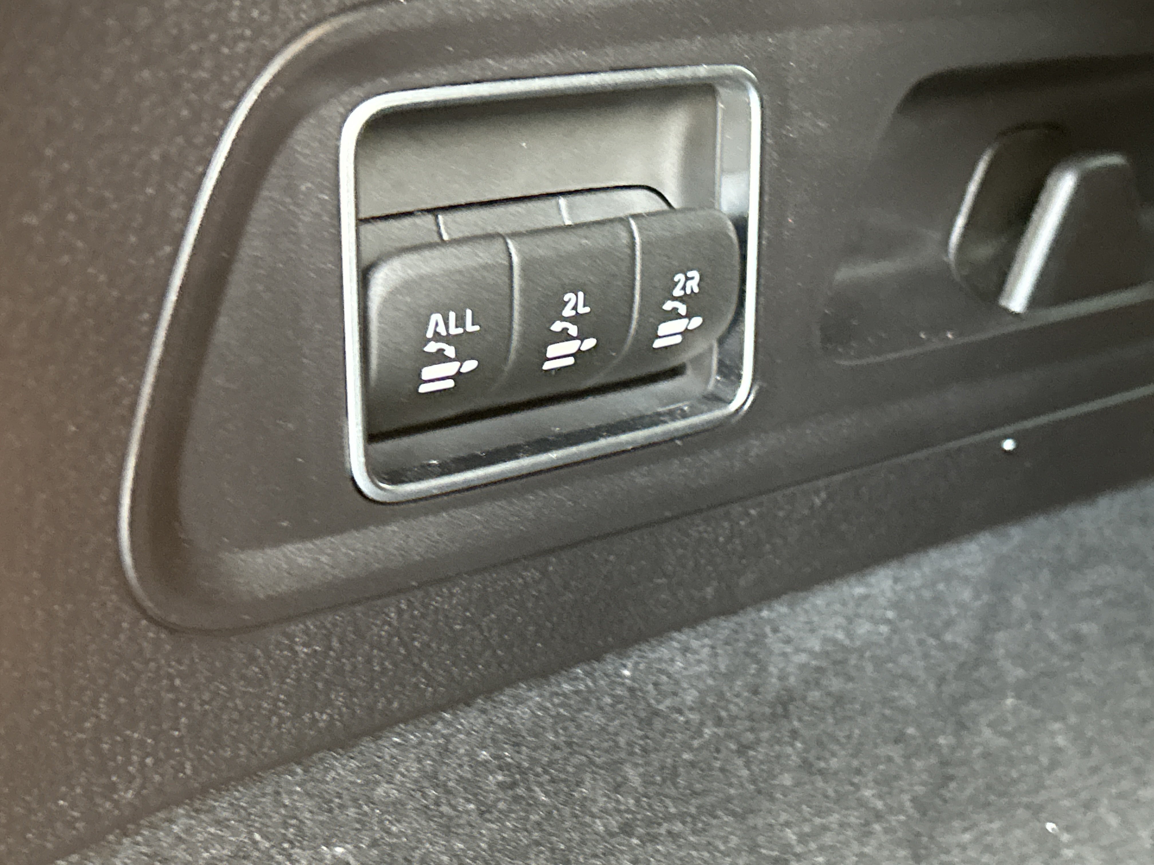 Certified 2024 Mercedes-Benz GLS 450 4MATIC image 11