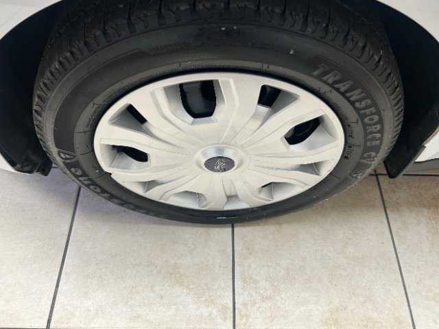 Used 2020 Ford Transit Connect XLT image 17