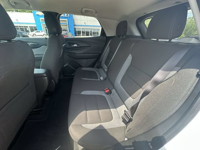 Used 2024 Chevrolet TrailBlazer LT w/ LT Cold Weather Package FWD image 27