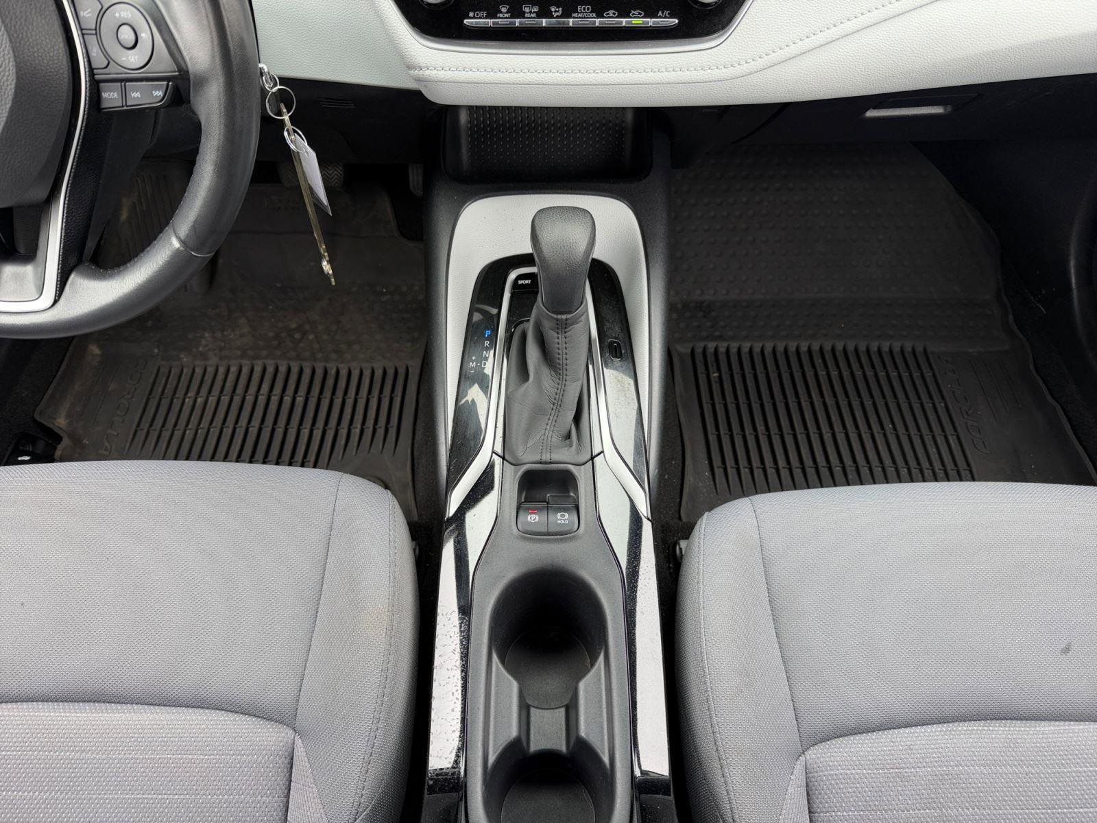 Used 2021 Toyota Corolla SE w/ Body Protection Package (TMS) FWD image 11