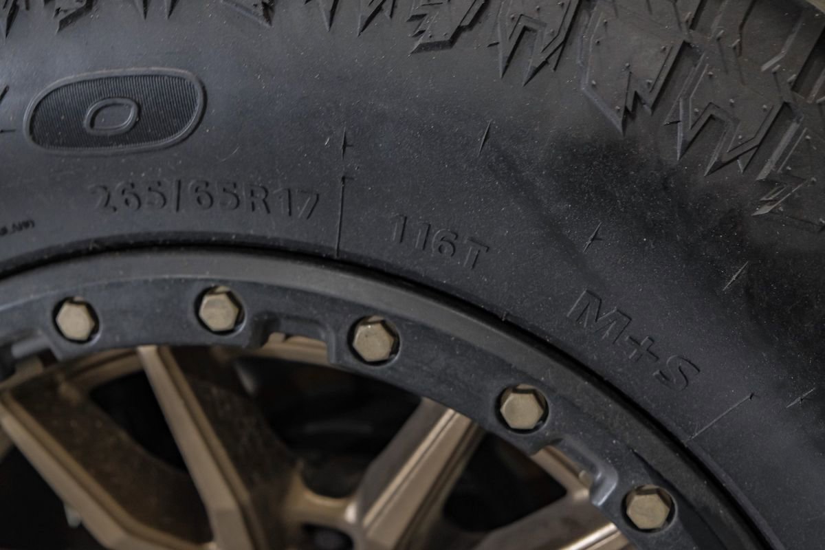 Used 2004 Toyota Sequoia SR5 image 67