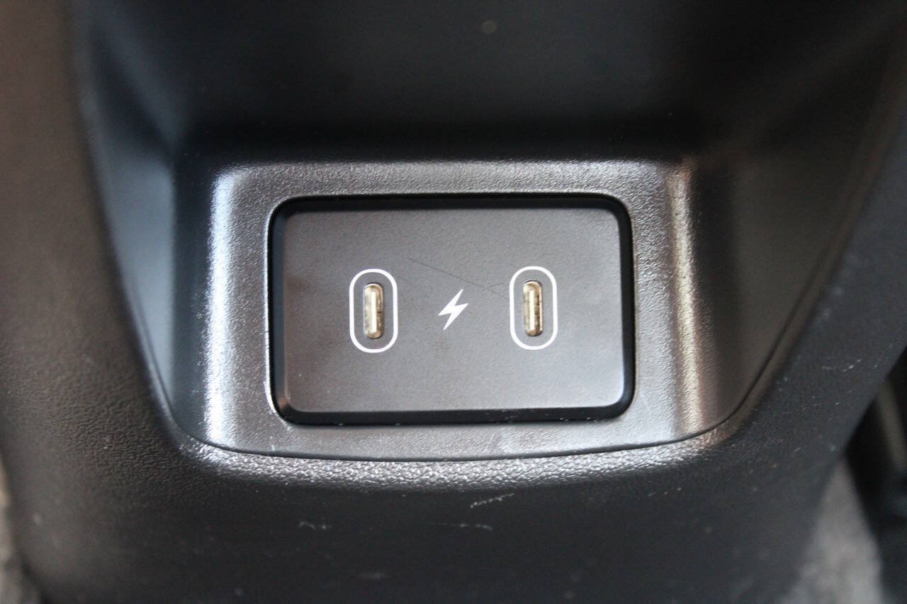 Used 2024 Hyundai Elantra SEL FWD image 27