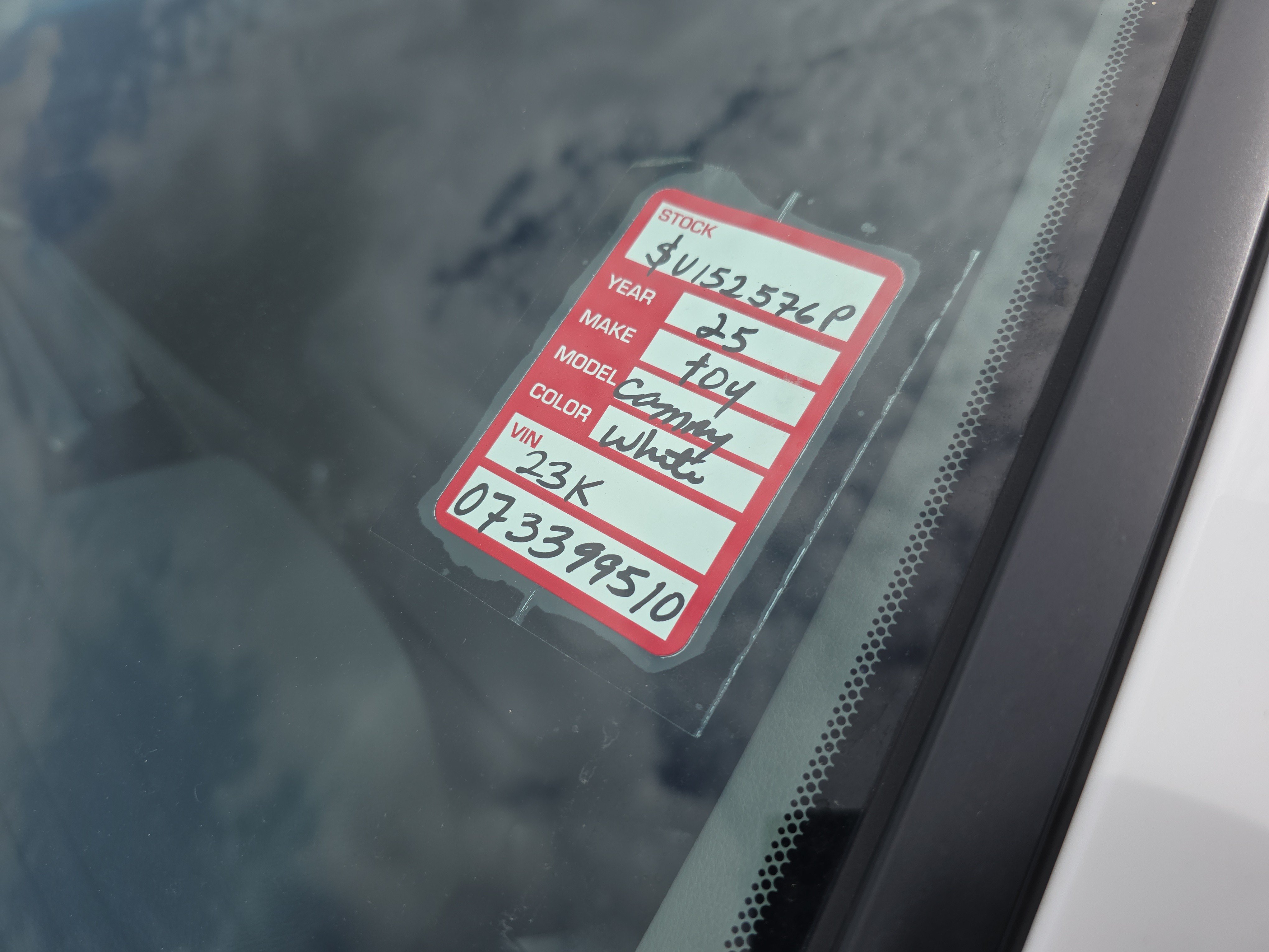 Used 2025 Toyota Camry LE FWD image 34