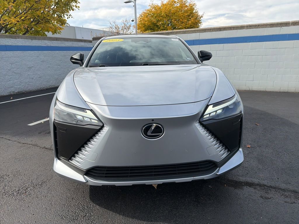 Used 2023 Lexus RZ 450e Premium image 8