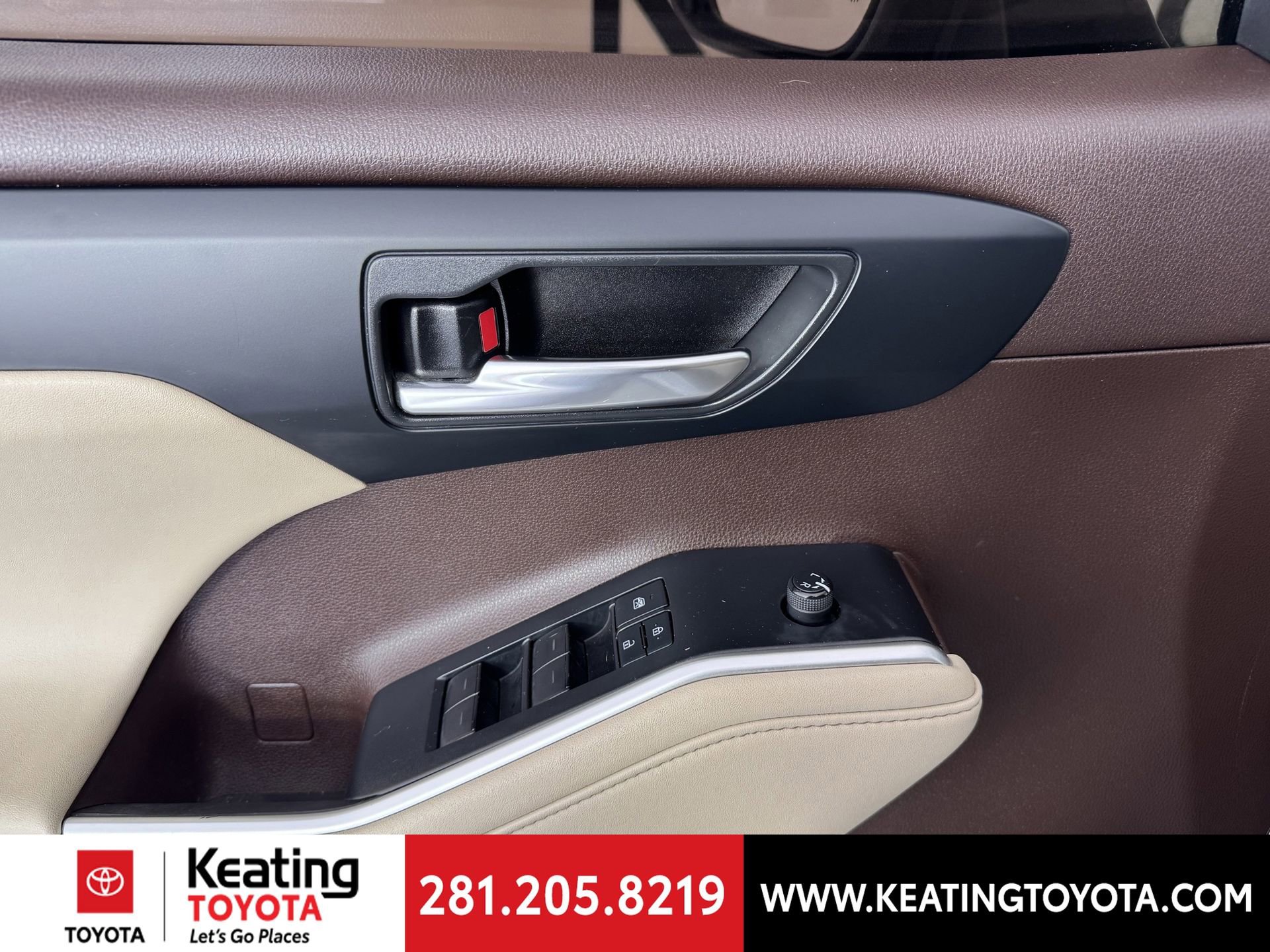 Used 2022 Toyota Highlander XLE image 12