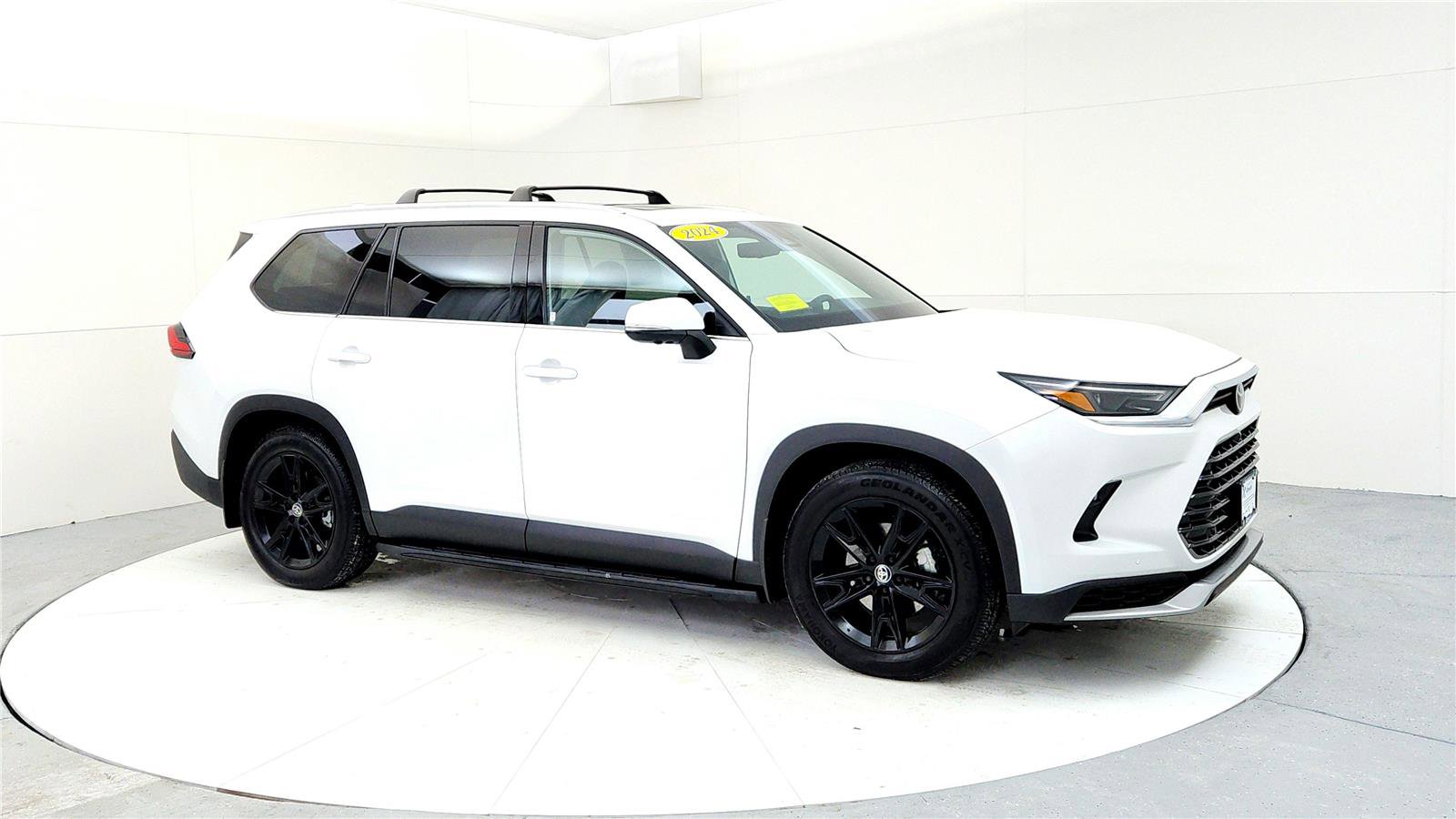 Used 2024 Toyota Grand Highlander AWD Hybrid image 7